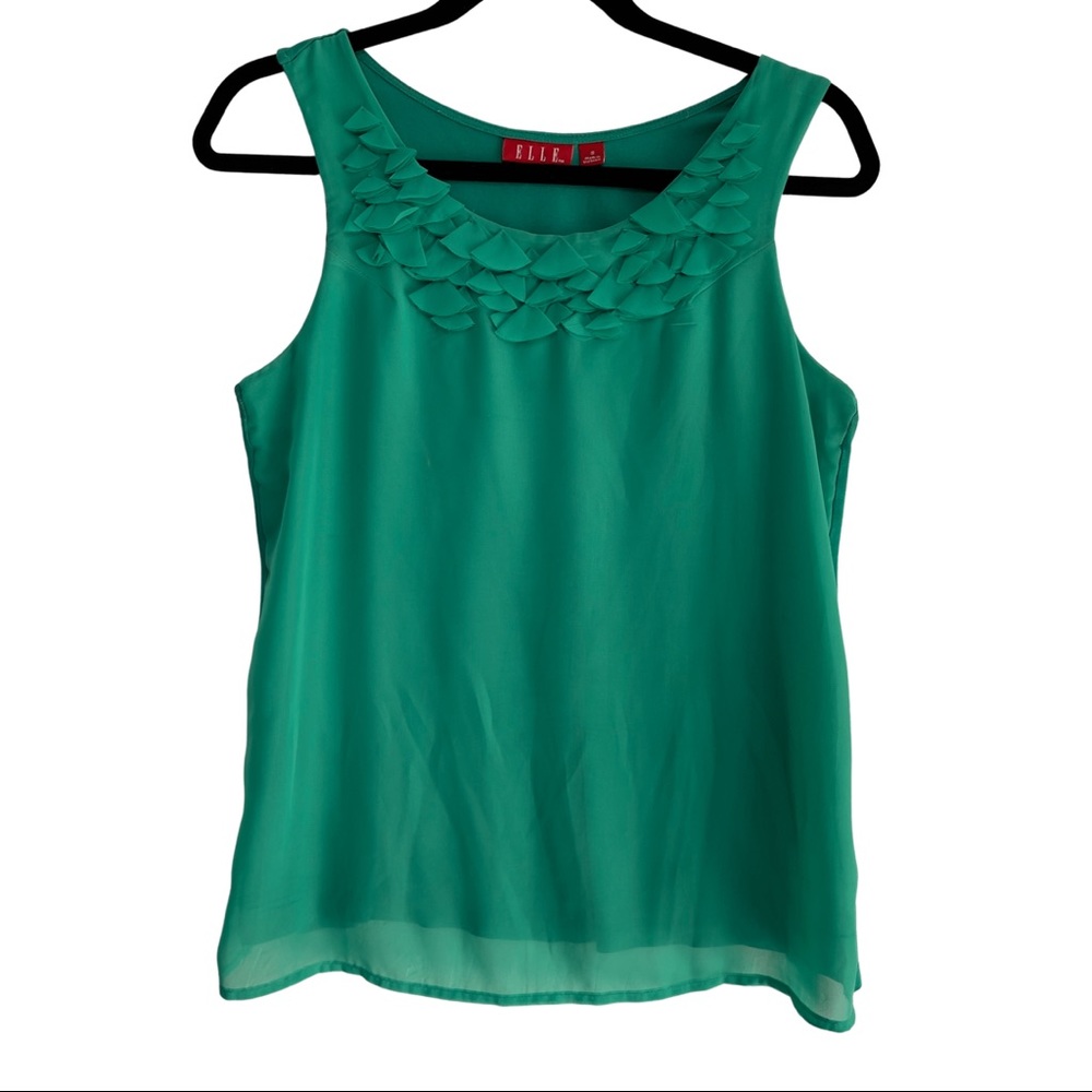 ELLE Tank Top Women’s Size Small. Green color; sleeveless, ruffle around collar